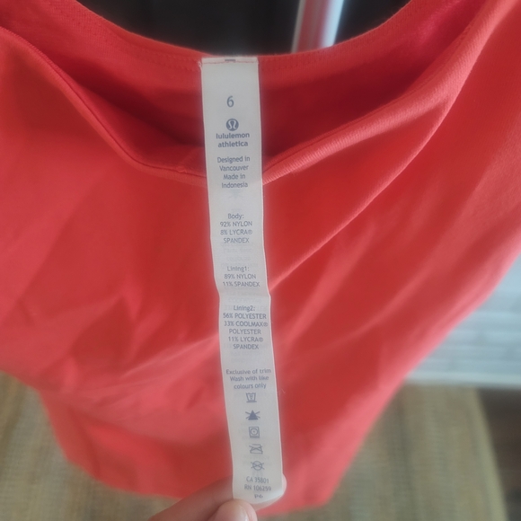 lululemon athletica Coral Scoop Tank Top - Picture 3 of 3